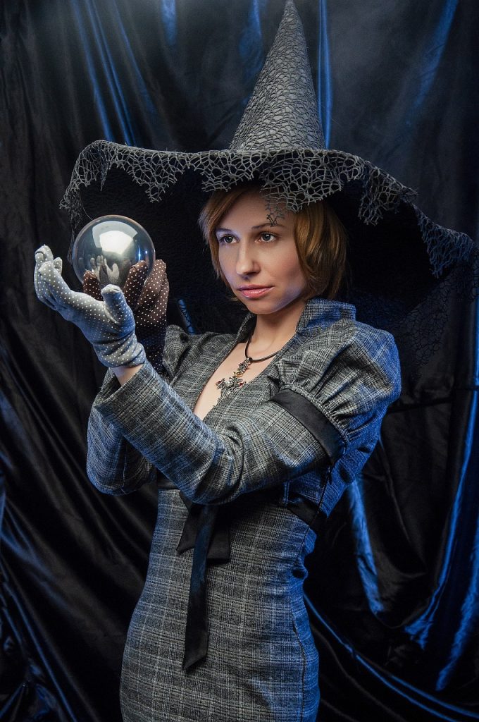 Medyum Vecdi Hoca